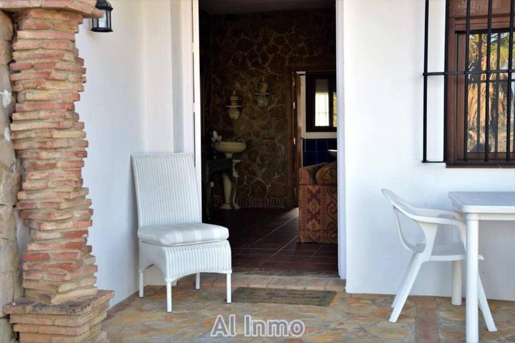 Las Palmeras - Ein Stueck Vom Paradies - Behagliches Haus Mit Pool アルゴドナレス エクステリア 写真