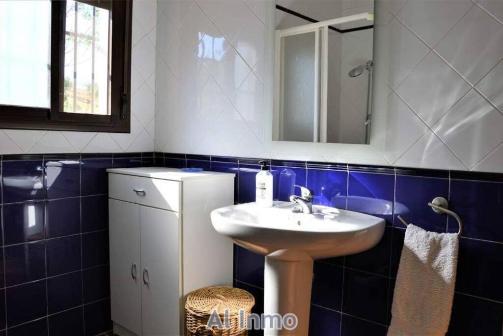Las Palmeras - Ein Stueck Vom Paradies - Behagliches Haus Mit Pool アルゴドナレス エクステリア 写真